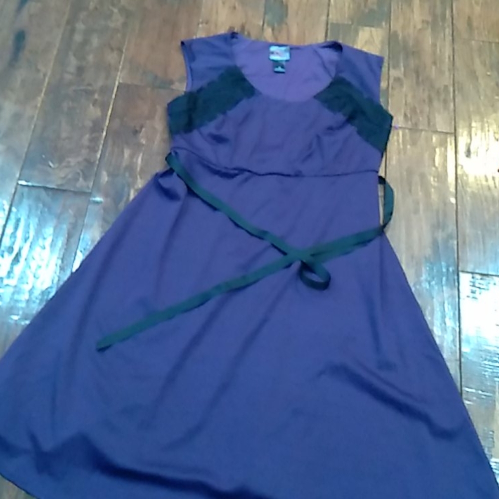 Motherhood dress